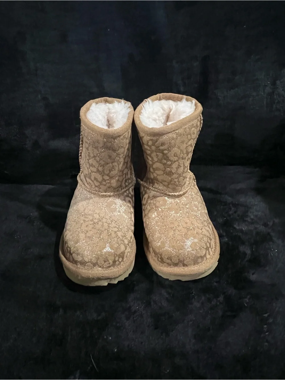 UGGs US 8 Classic II Leopard Print